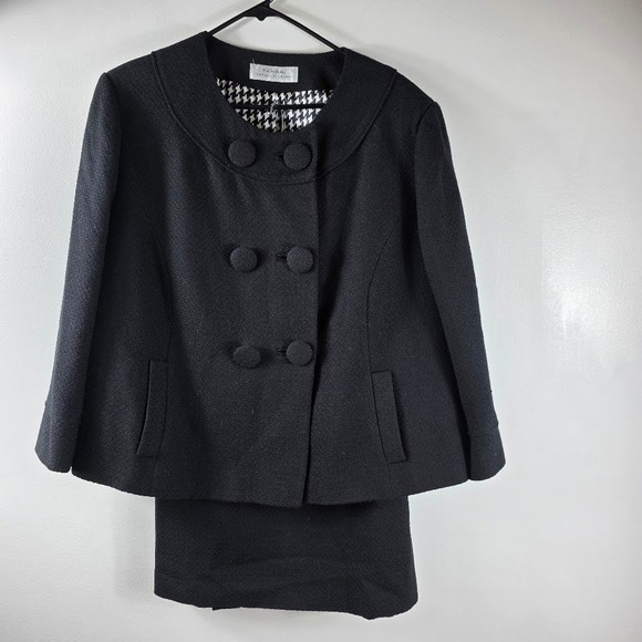 Tahari Arthur S. Levine Dresses & Skirts - Tahari Arthur S. Levine Black Double Breasted Suit1 X Set Houndstooth